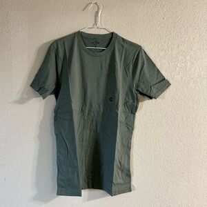 Hollister shirt brand new